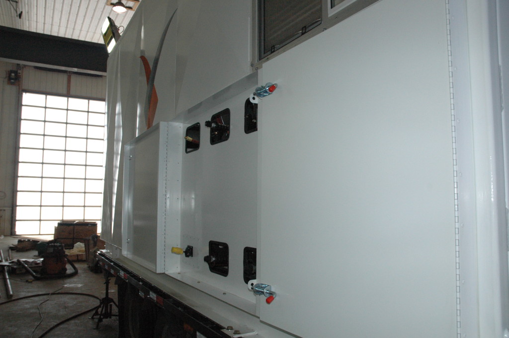 Jacking Trailer